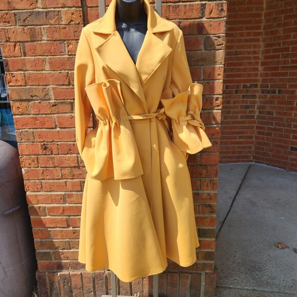 MUSTARD YELLOW KNEE LENGTH COAT